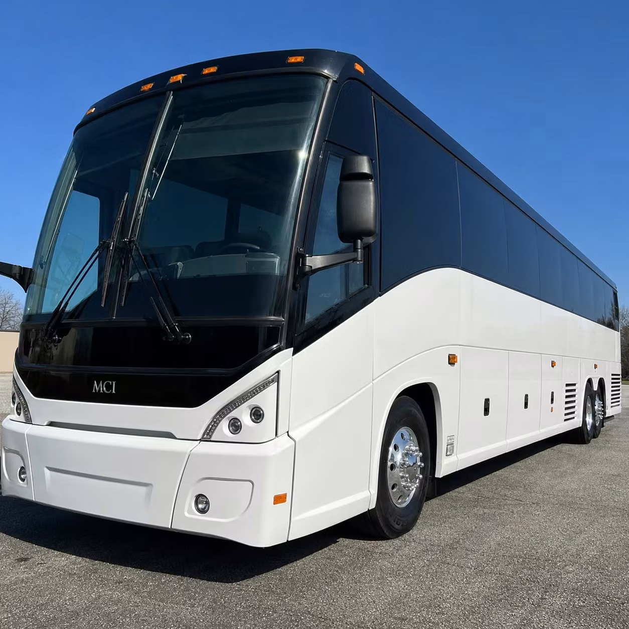 healthcare and hospital employee shuttle services in beaumont