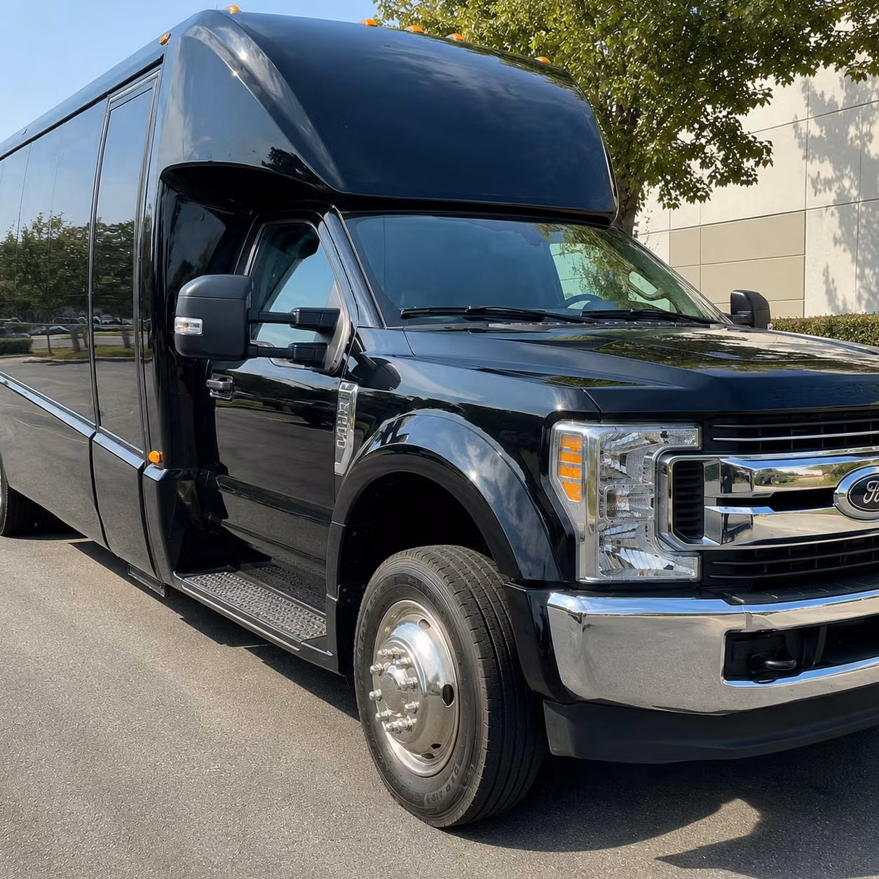 minibus rentals for beaumont science and nature field trips